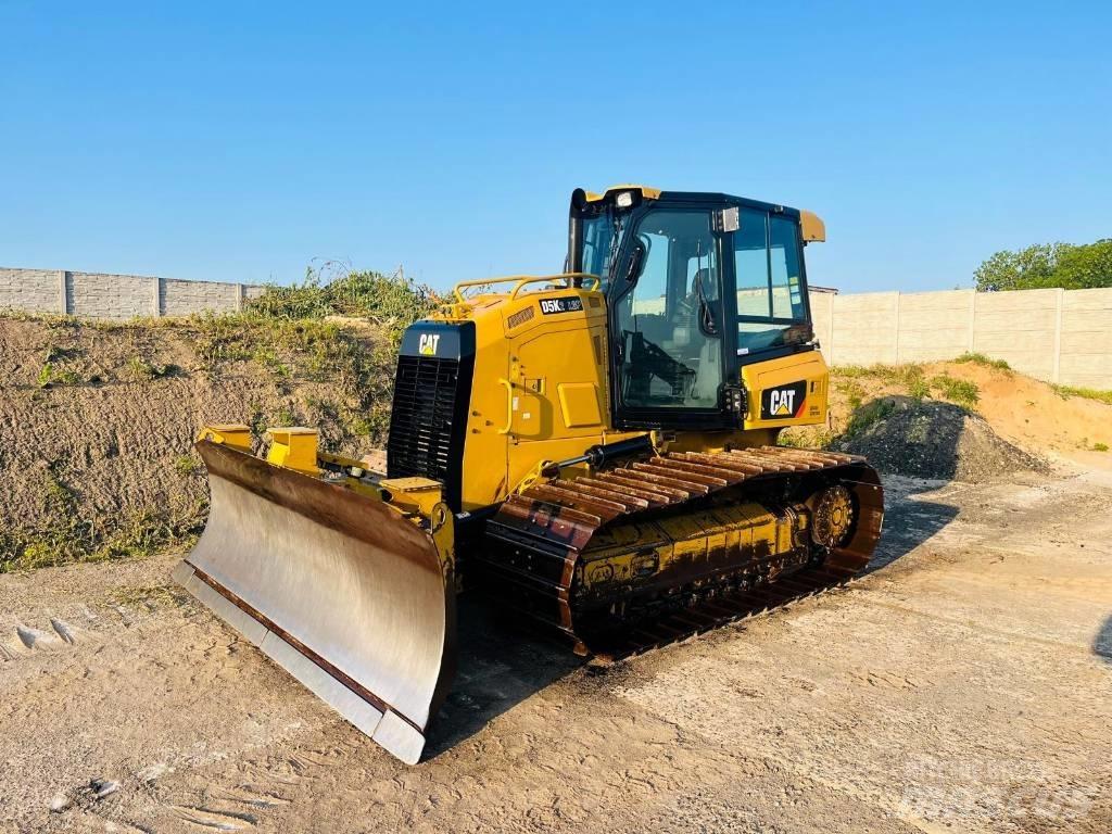 CAT D 5 K 2 LGP Buldožeri gusjeničari