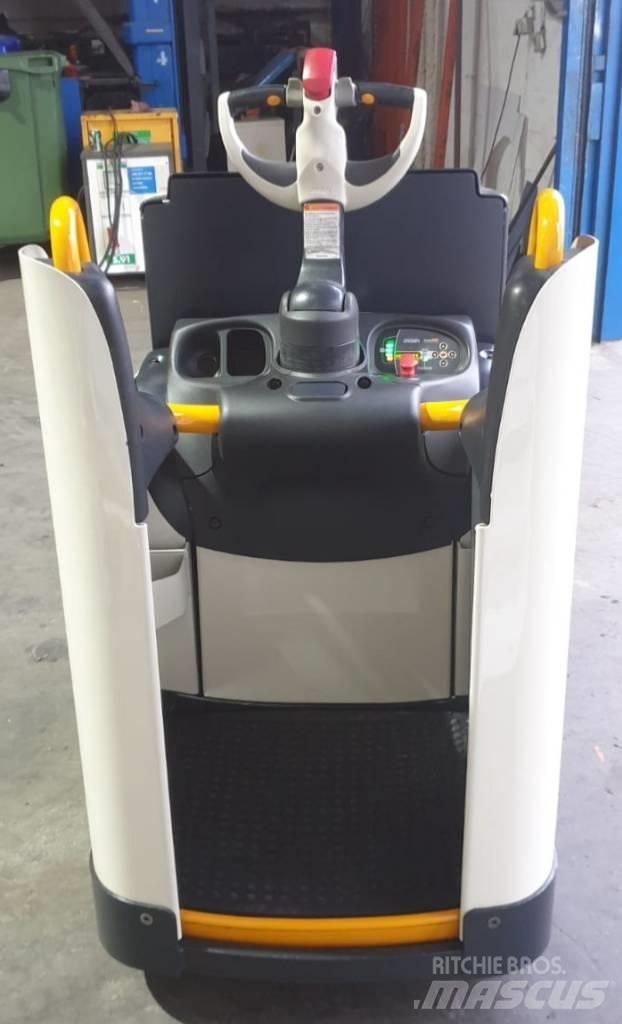 Crown WT 3040 Nisko podizni električni viličar sa platformu