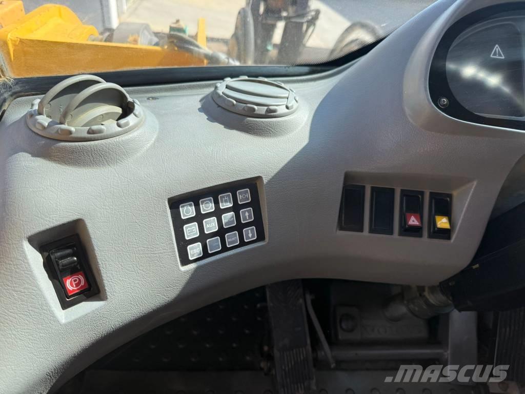 Volvo L 150 E Utovarivači na kotačima