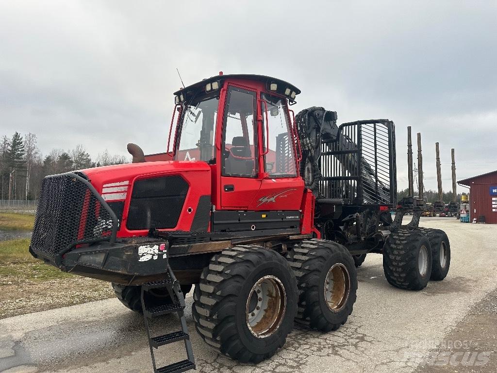 Komatsu 855 Forvarderi