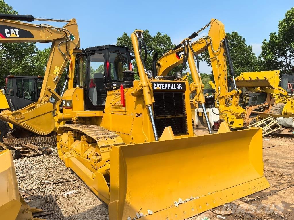 CAT D 6 G LGP II Buldožeri gusjeničari