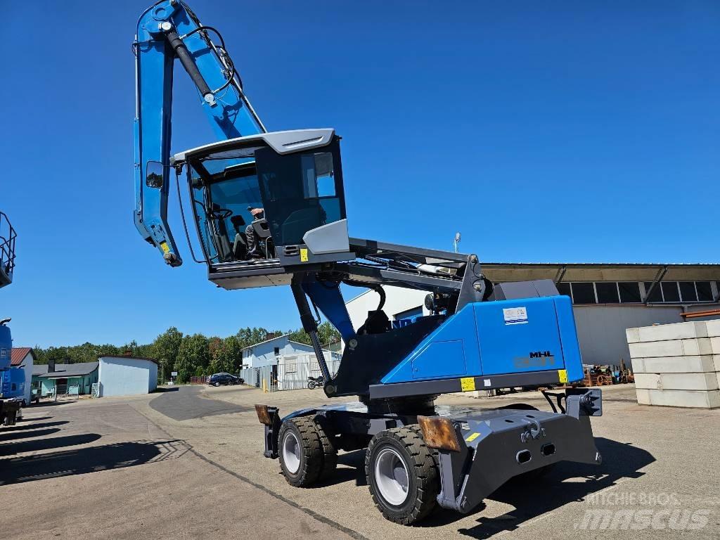 Fuchs MHL 331 Bageri za manipuliranje materijalom / otpadom