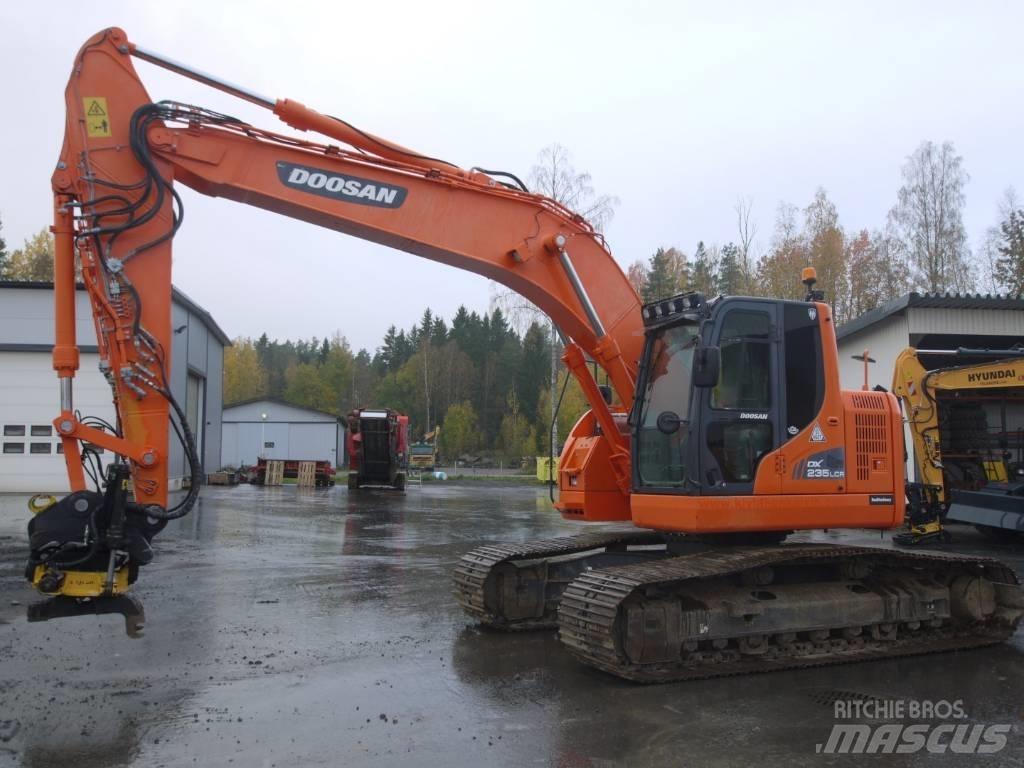 Doosan DX 235 LCR Bageri gusjeničari