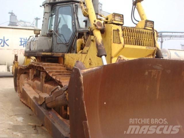Komatsu d155a-2 Buldožeri gusjeničari