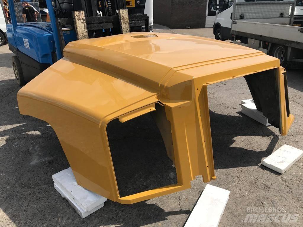 CAT 735 B Hood Šasije I ovjese