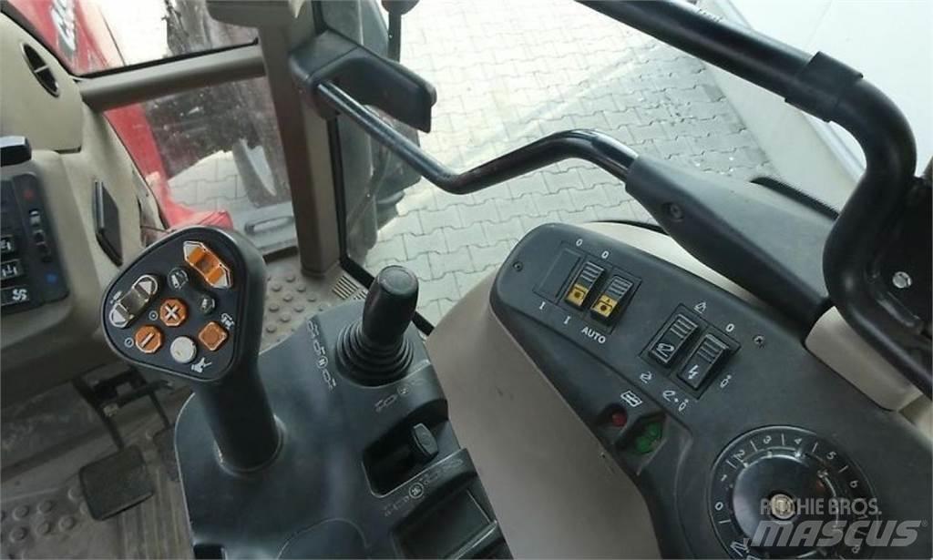 Case IH CVX 175 Traktori