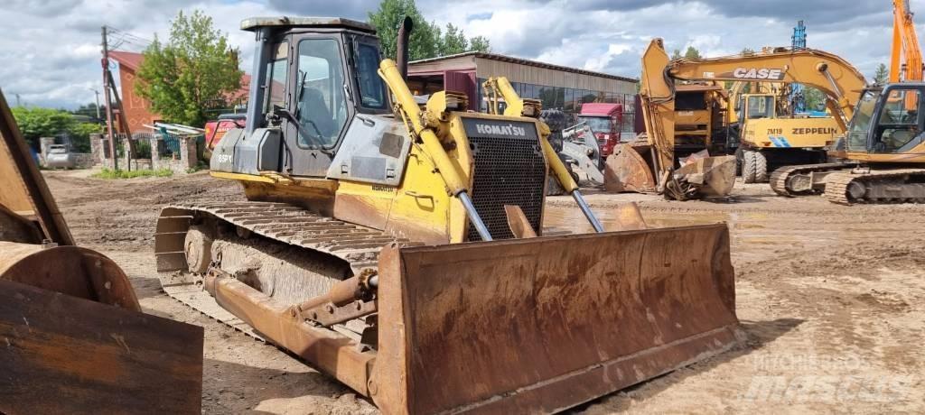 Komatsu D 65 PX-12 Buldožeri gusjeničari