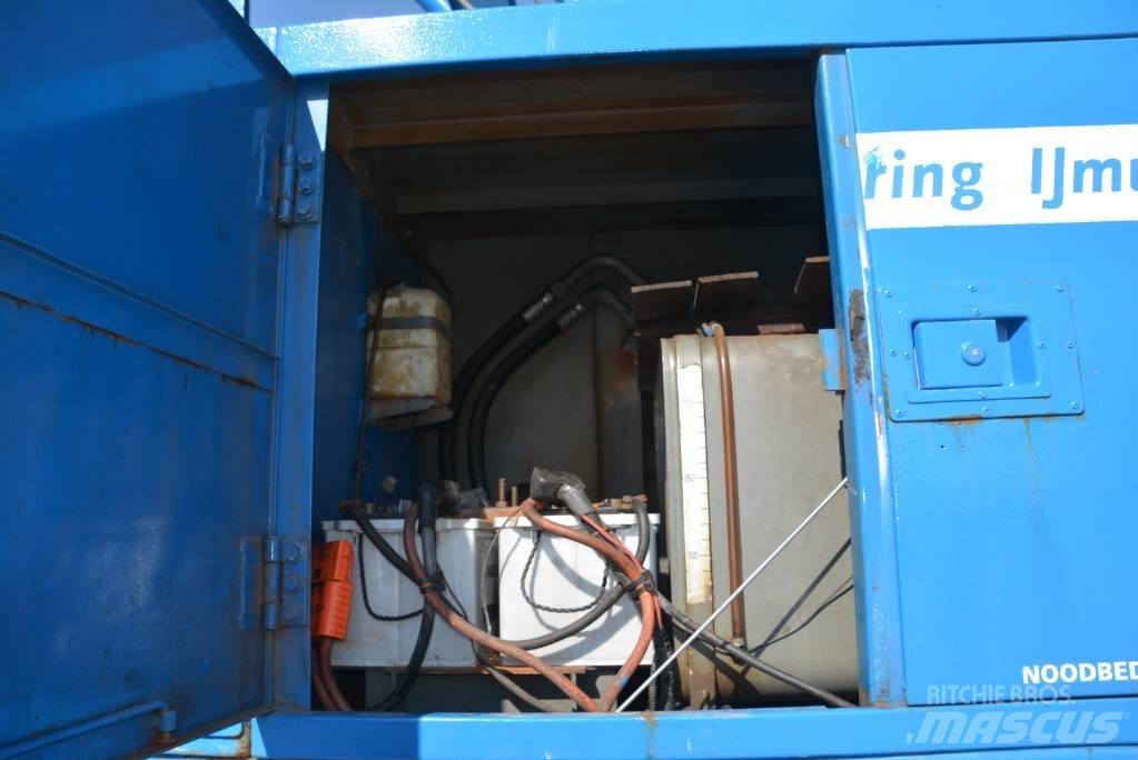 Hitachi KH 180-3 Kranovi sa gusjenicama