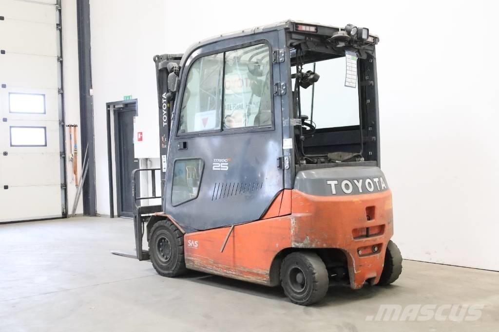 Toyota 8 FBMT 25 Električni viličari
