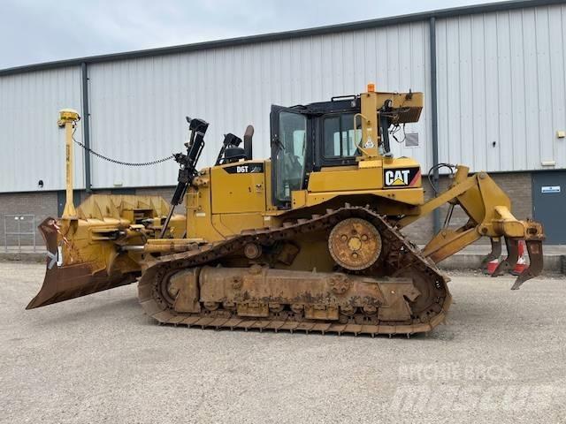 CAT D 6 T LGP Buldožeri gusjeničari