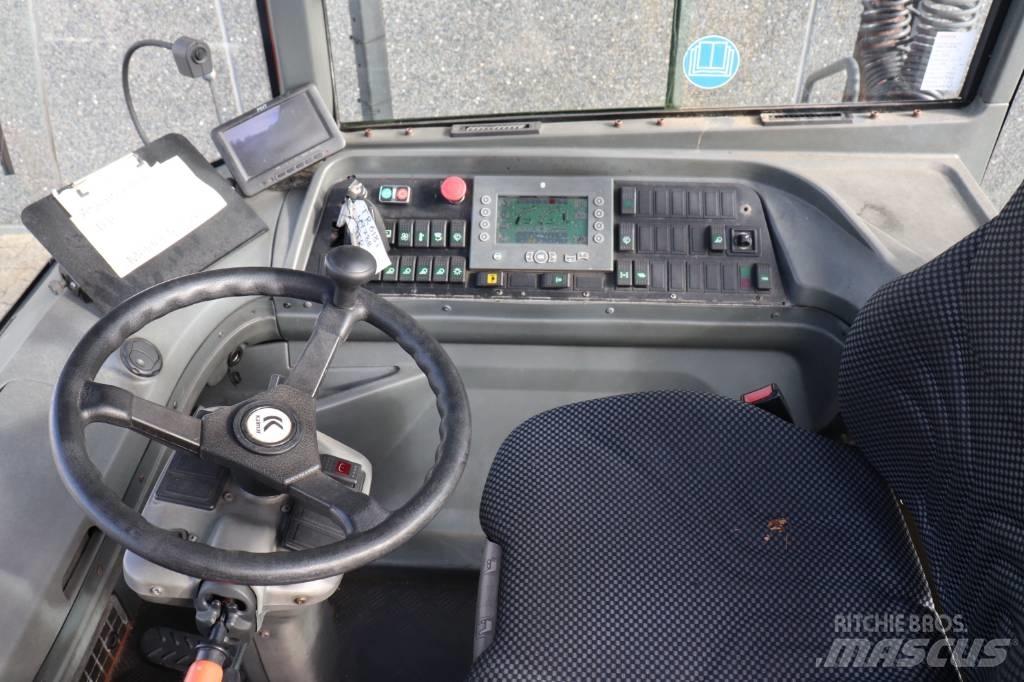 Kalmar TRL 618 i Vučna vozila