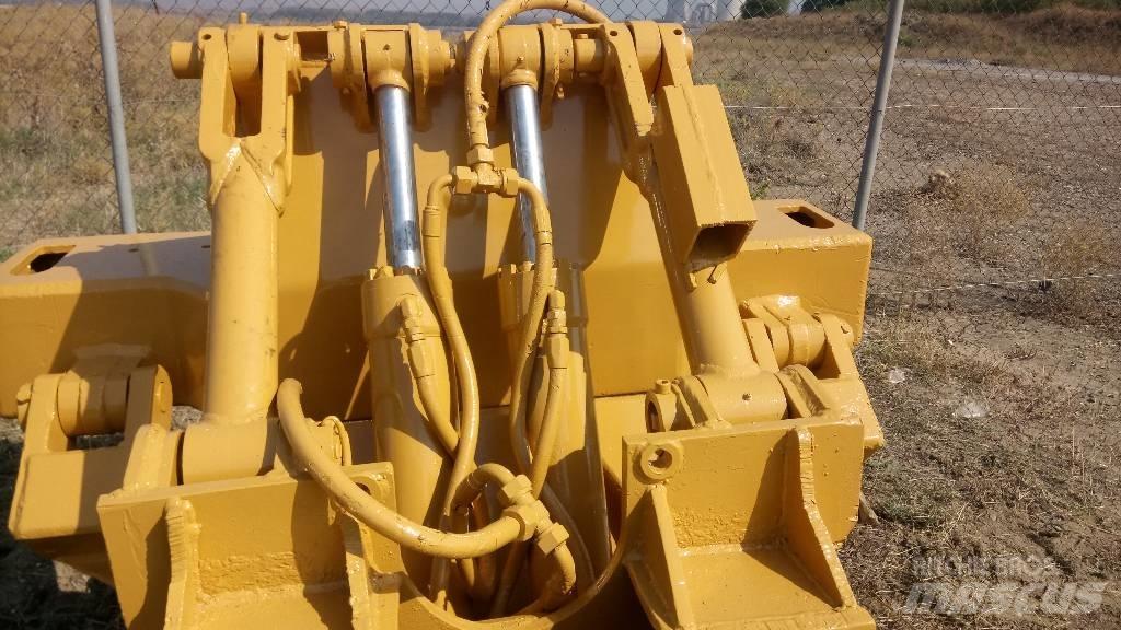 CAT D 6 Šasije I ovjese