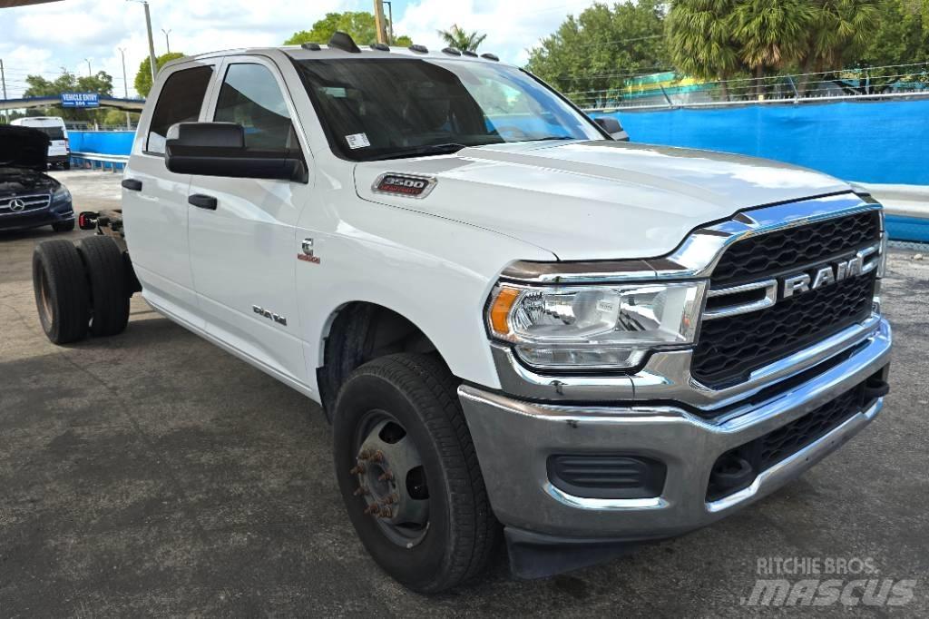 RAM 3500 TRADESMAN Kamioni-šasije