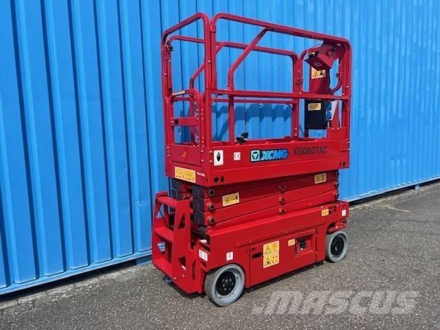 XCMG XG 0807 AC Škaraste platforme