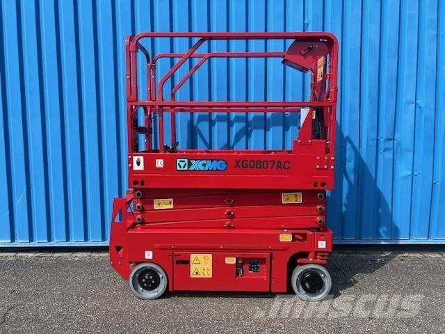 XCMG XG 0807 AC Škaraste platforme
