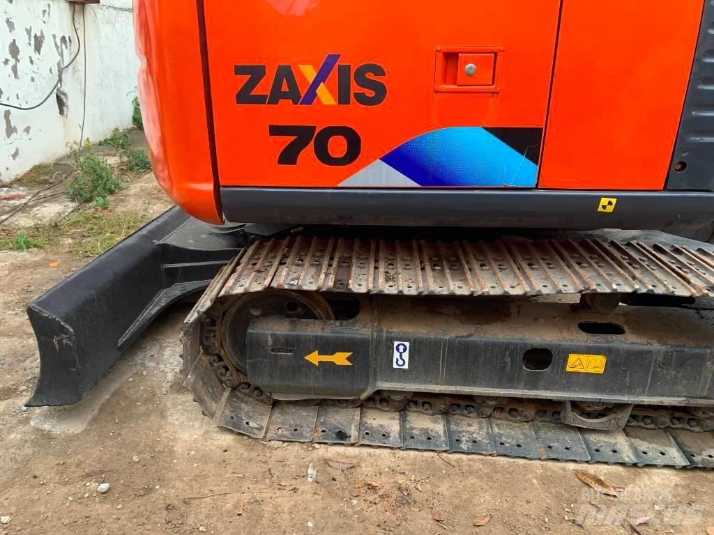 Hitachi Zaxis 70 Bageri gusjeničari