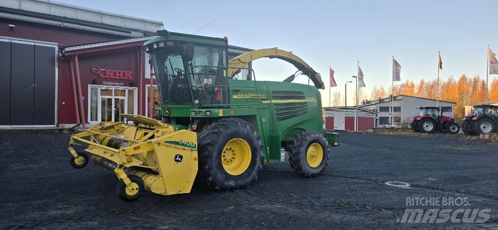 John Deere 7400 Strojevi za krmu na vlastiti pogon