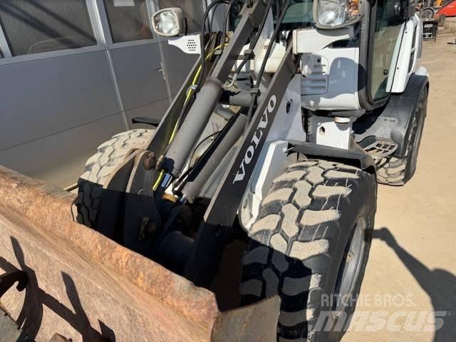 Volvo L 25 F Utovarivači na kotačima