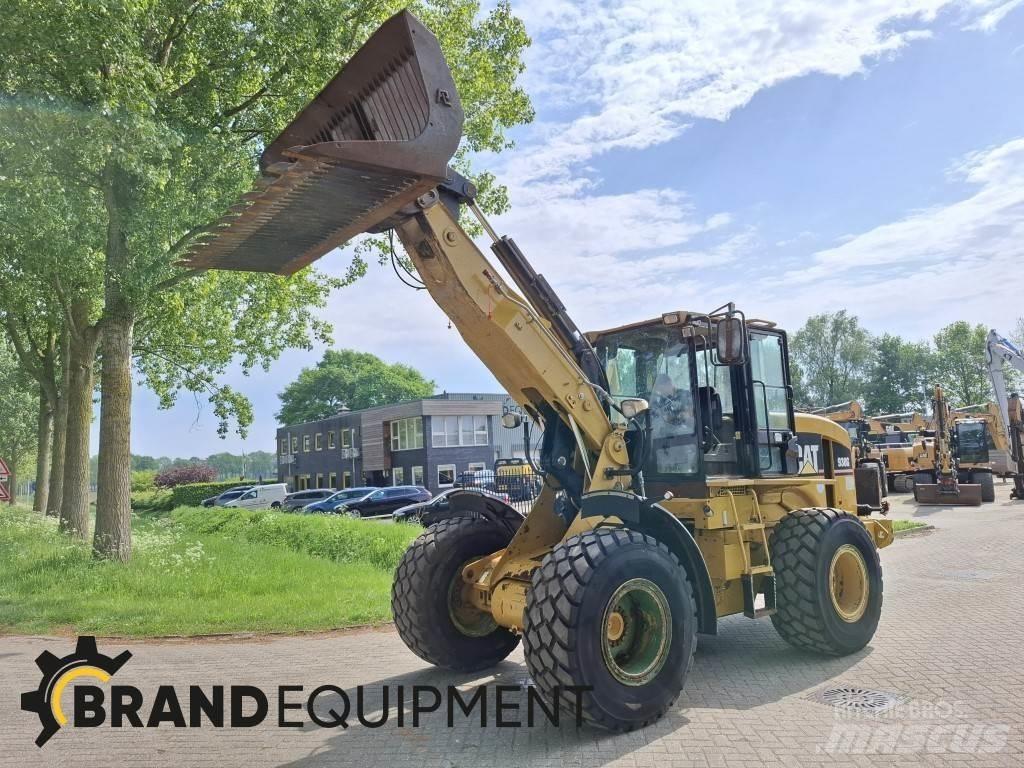 CAT 930G Utovarivači na kotačima