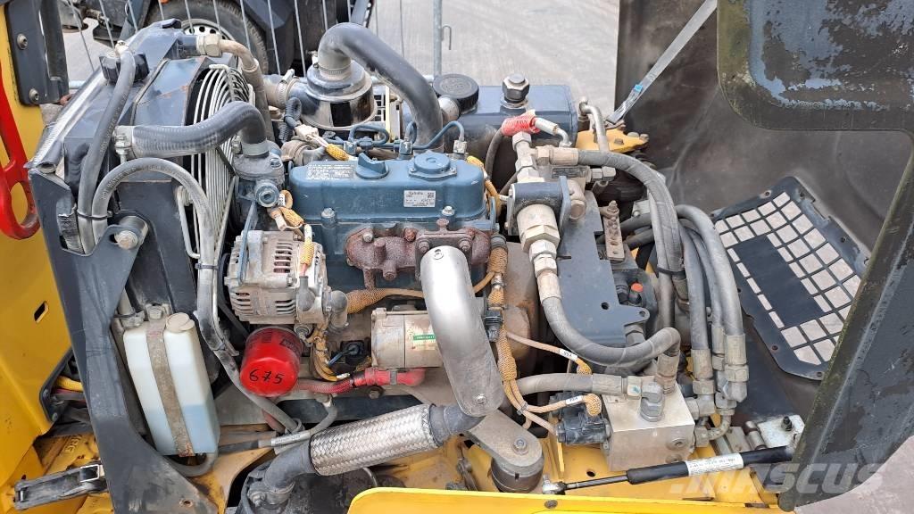 Bomag BW 80 AD-5 Valjci sa dvojnim bubnjem