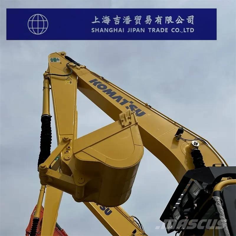 Komatsu PC 220-8 Bageri gusjeničari