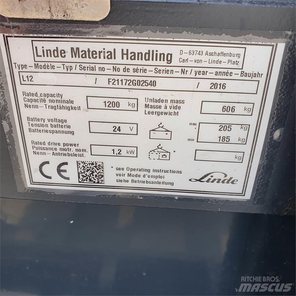 Linde L12 Ručni električni viličar