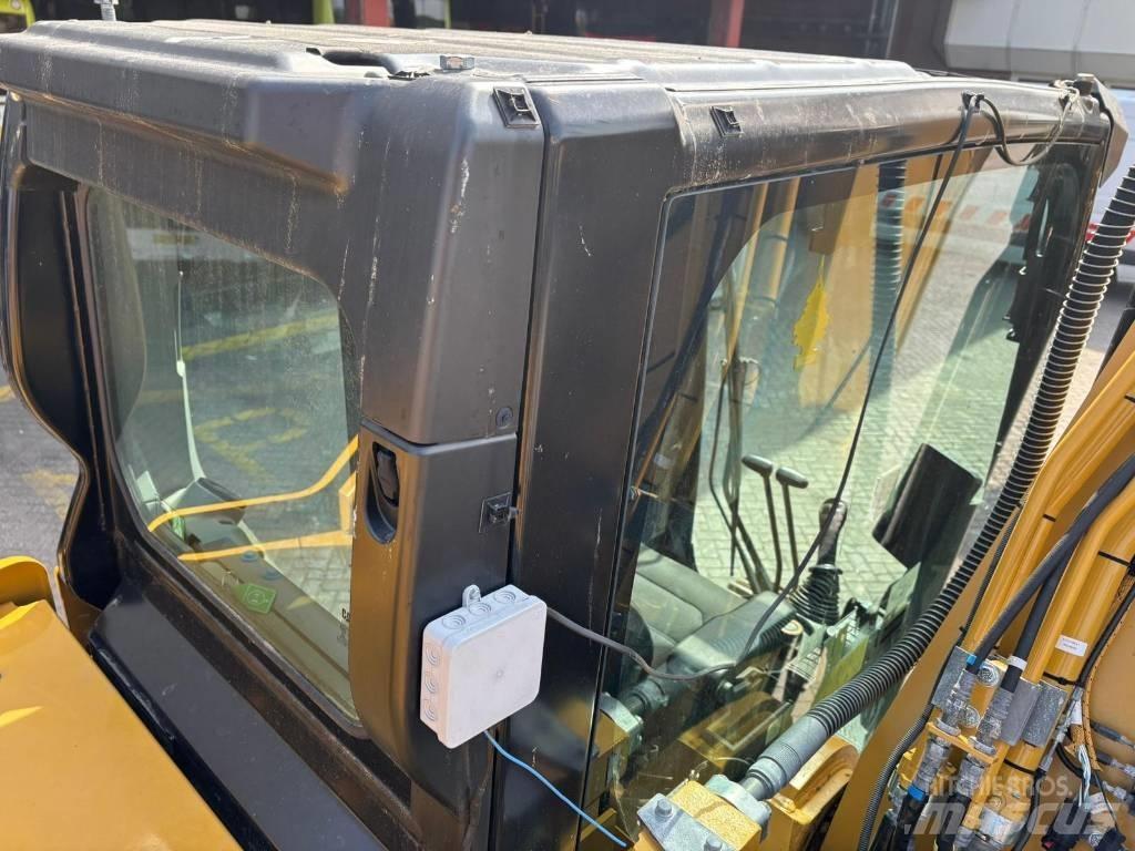 CAT 330 Bageri gusjeničari