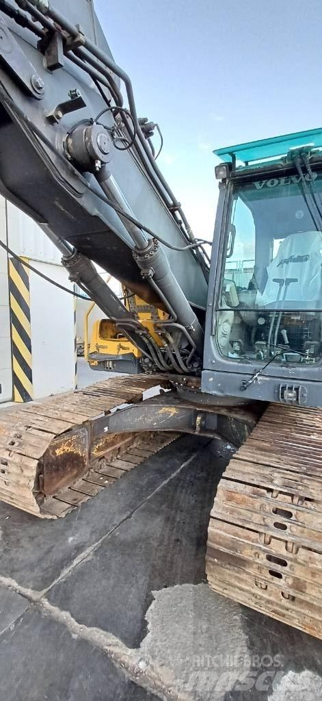Volvo EC 210 C N L Bageri gusjeničari