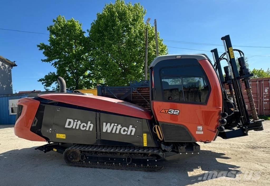 Ditch Witch AT32 Oprema za vodoravno usmjerenje bušenja
