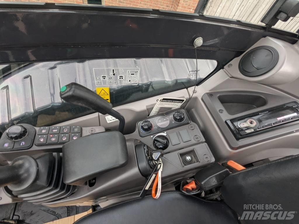 Kubota U 56-5 Mini bageri <7t