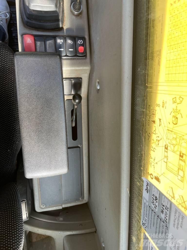 Yanmar B 95 W Bageri na kotačima