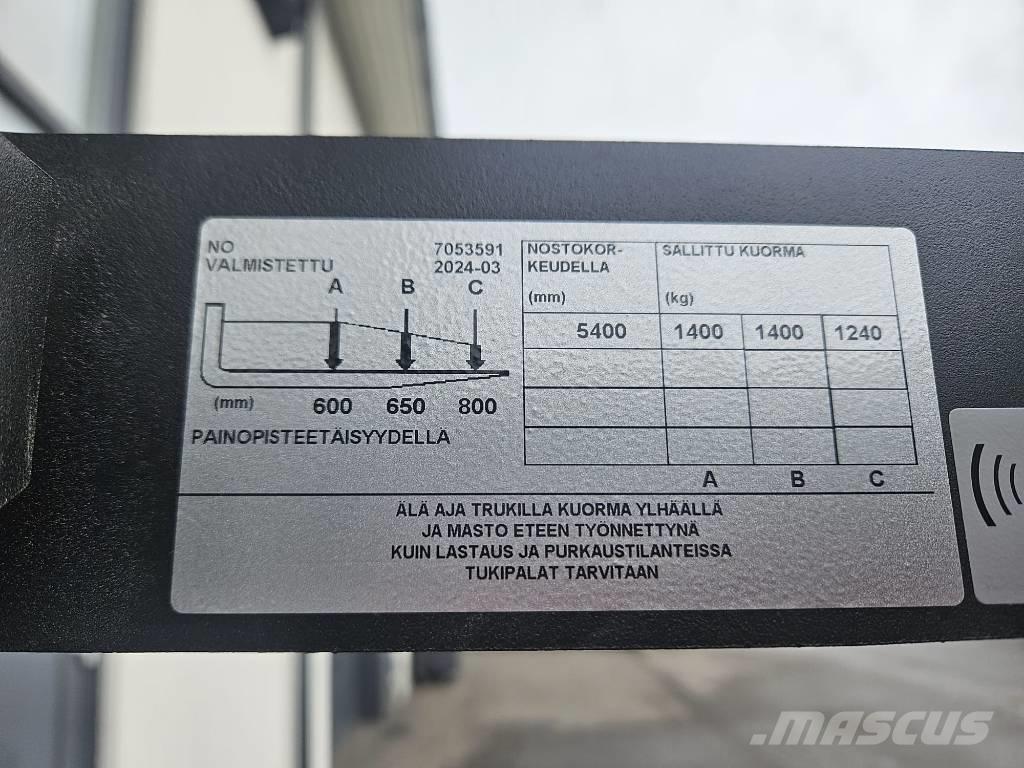 Toyota RRE 140 HE Viličari sa pomičnim stupom