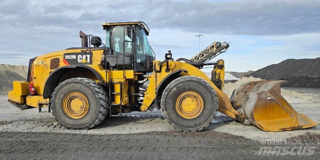 CAT 982 M Utovarivači na kotačima