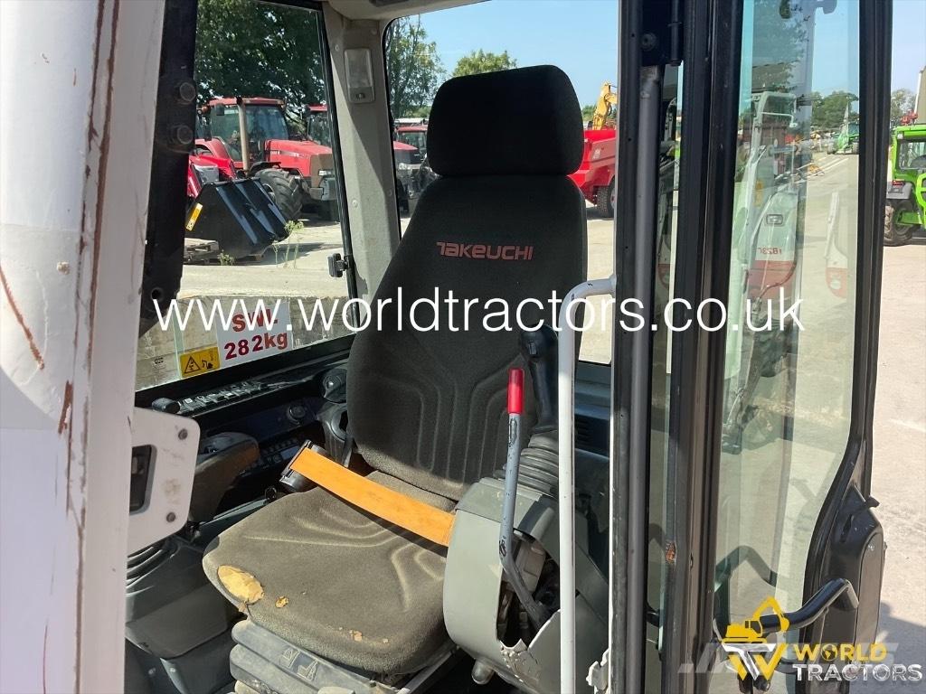 Takeuchi TB 230 Mini bageri <7t
