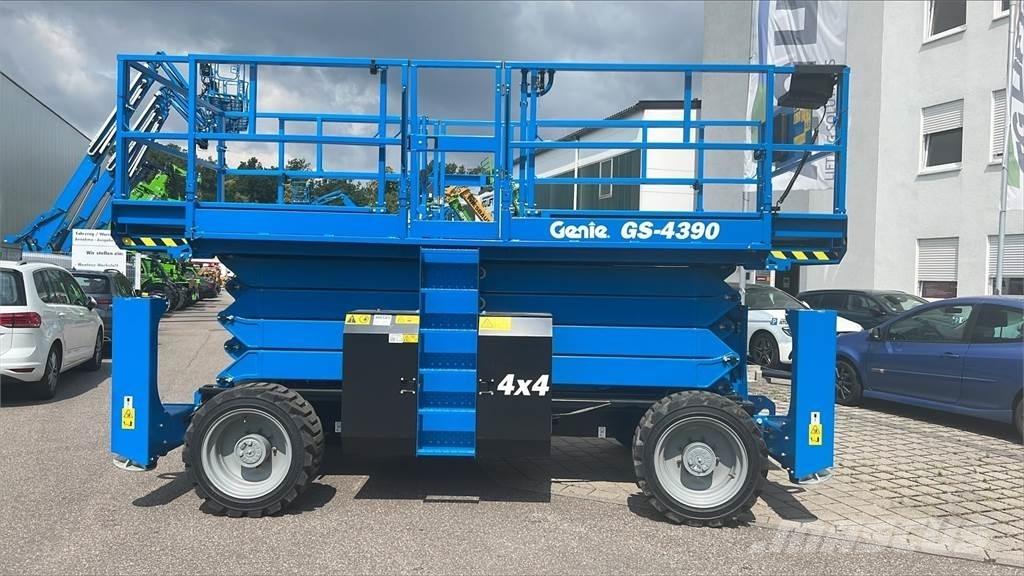 Genie GS-4390RT Škaraste platforme