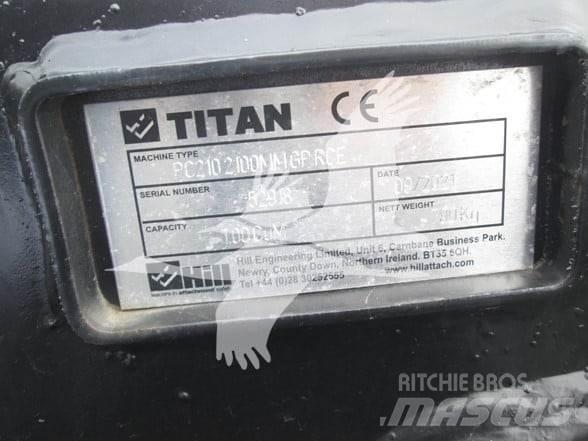 Titan CAT 320 Kašike / Korpe