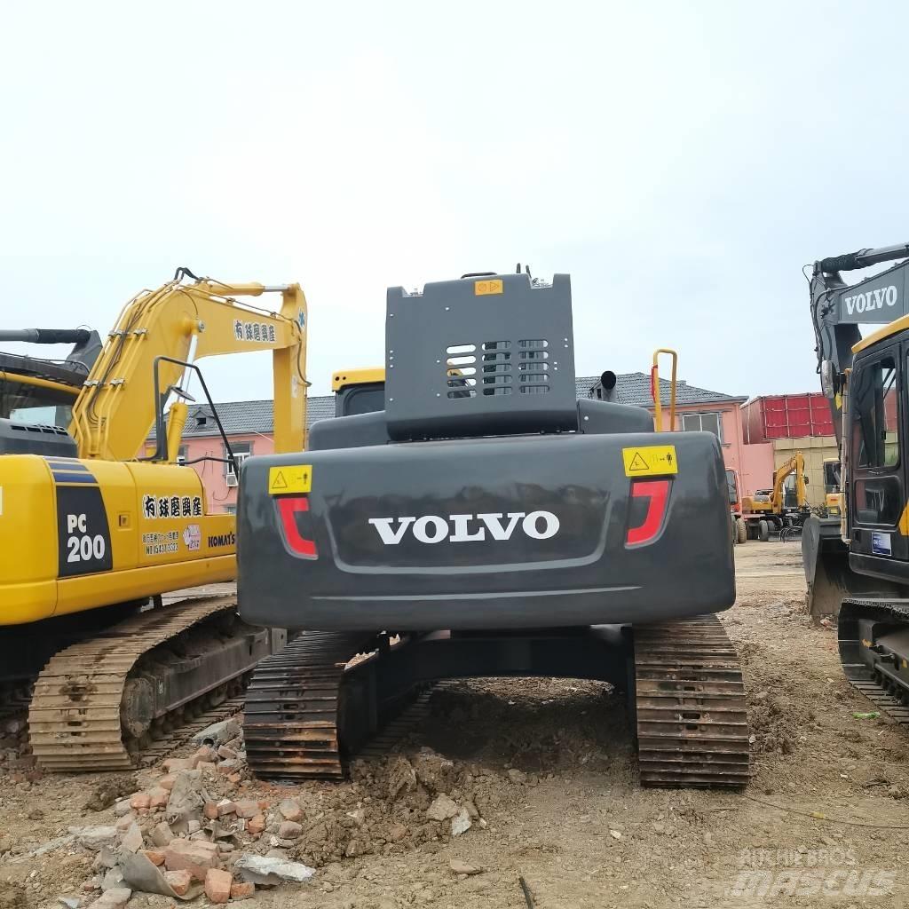 Volvo EC 240 Bageri gusjeničari