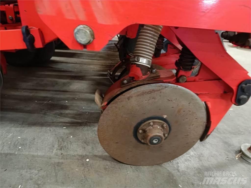 Kuhn Maxima 2TS Precizne sijačice