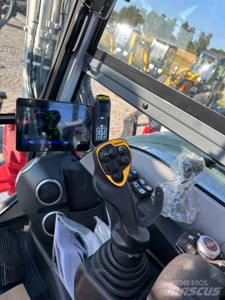 Takeuchi TB 395 W Bageri na kotačima