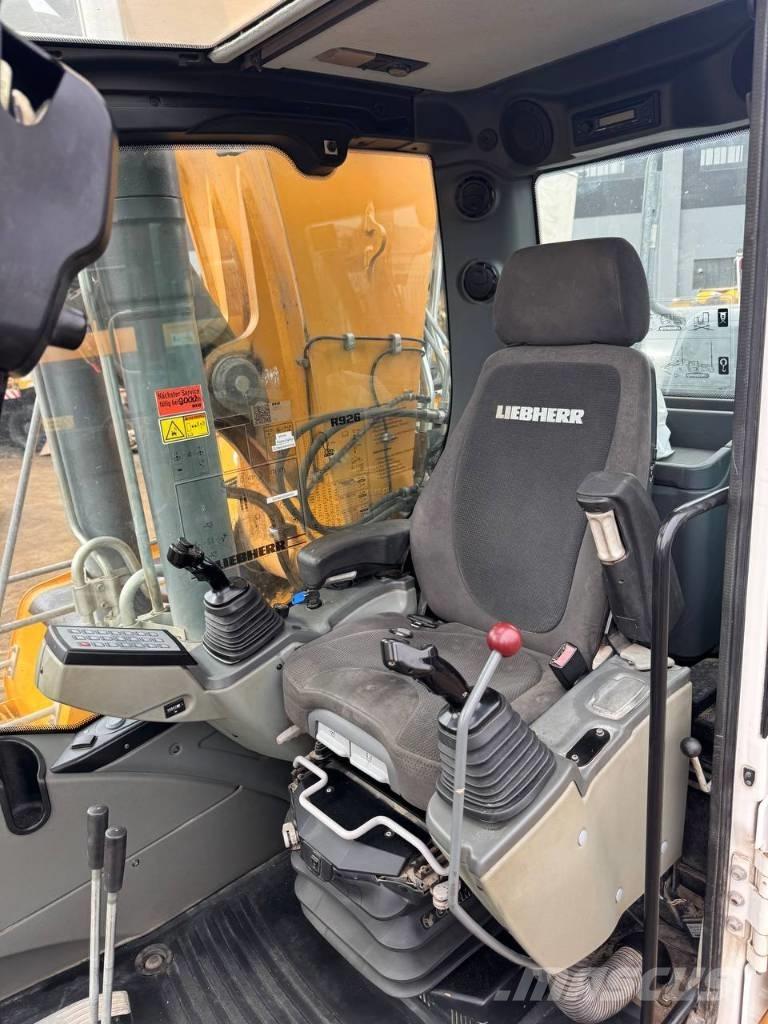 Liebherr R 926 Bageri gusjeničari