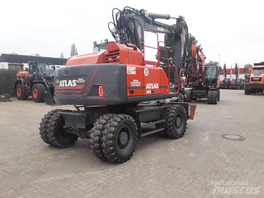 Atlas 180WSR Bageri na kotačima