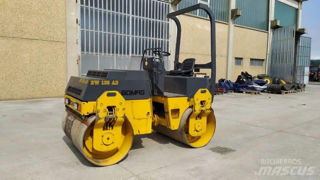 Bomag BW 138 AD Valjci sa dvojnim bubnjem