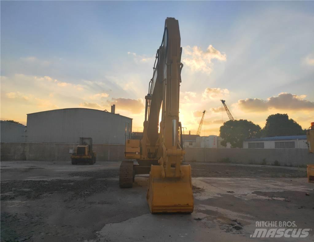 CAT 330B Bageri gusjeničari