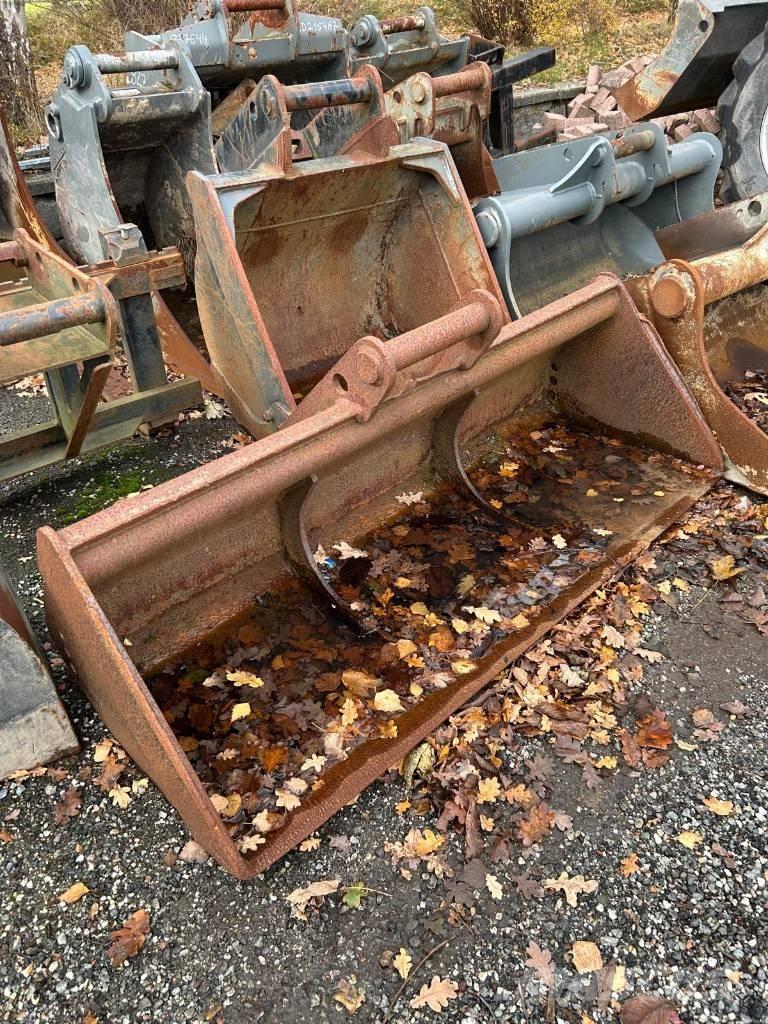 Liebherr 913 compact Bageri na kotačima