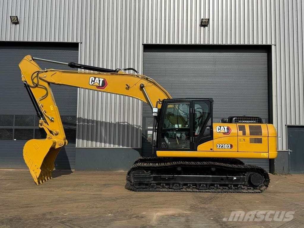 CAT 323D3 Bageri gusjeničari