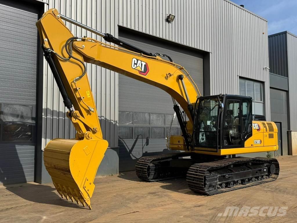 CAT 323D3 Bageri gusjeničari