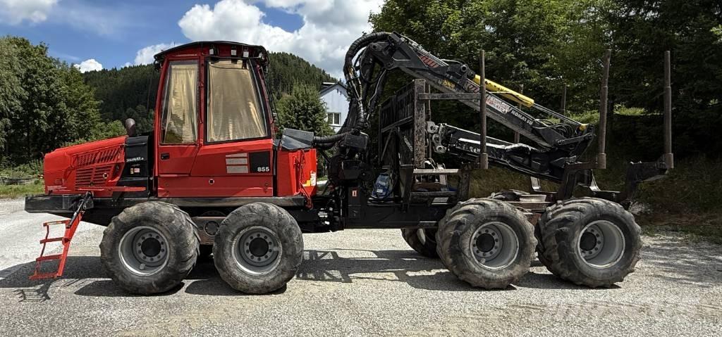 Komatsu 855 Forvarderi
