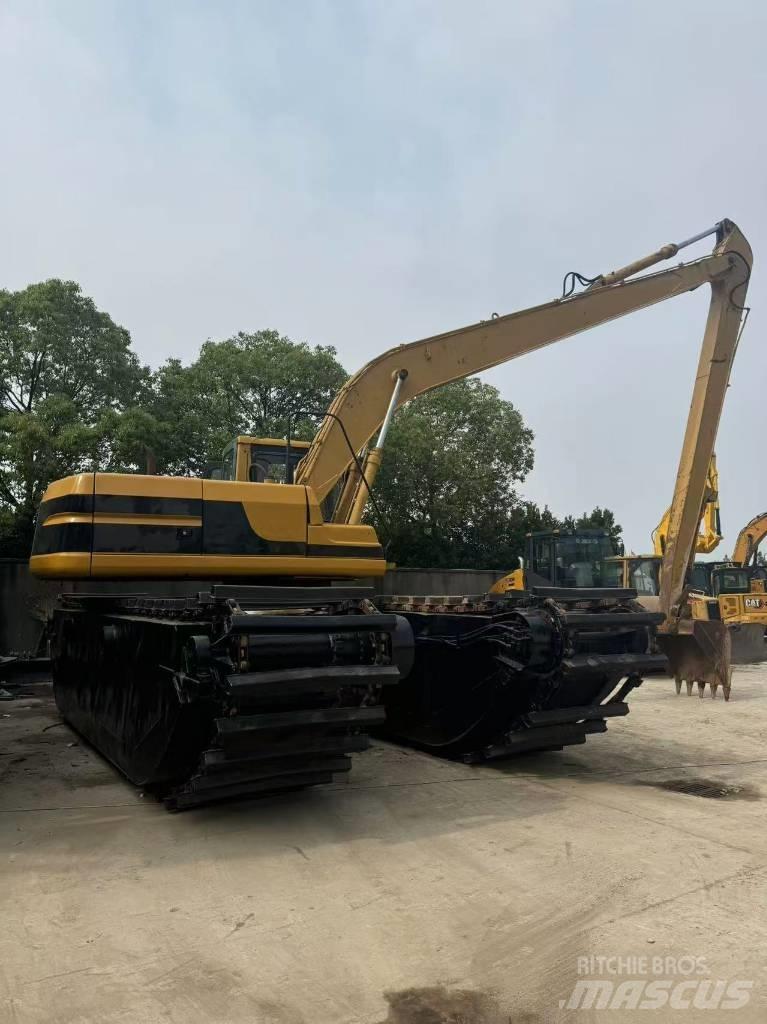 CAT 320B Amfibijski bageri
