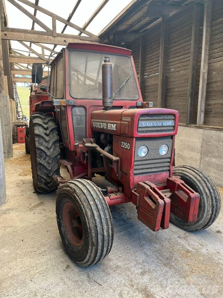 Volvo BM 2250 Traktori