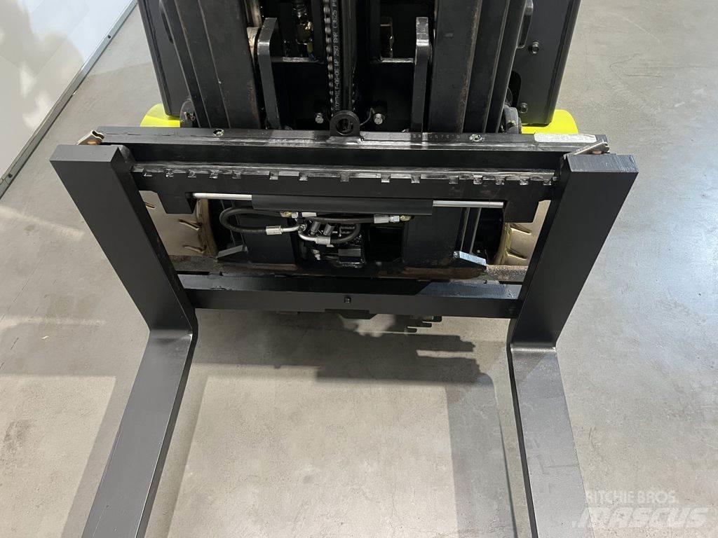 Clark GTX16 Električni viličari